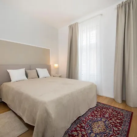 Апартаменти Cozy